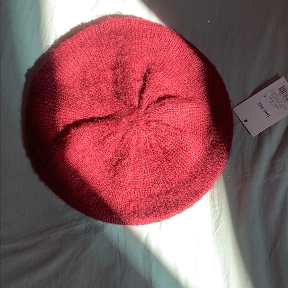 Knit beret hat